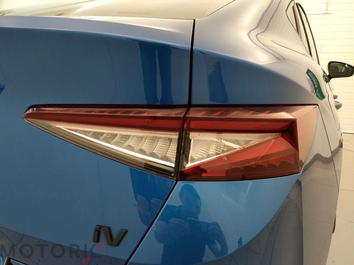 Skoda Enyaq Coupé usata a Varese (8)