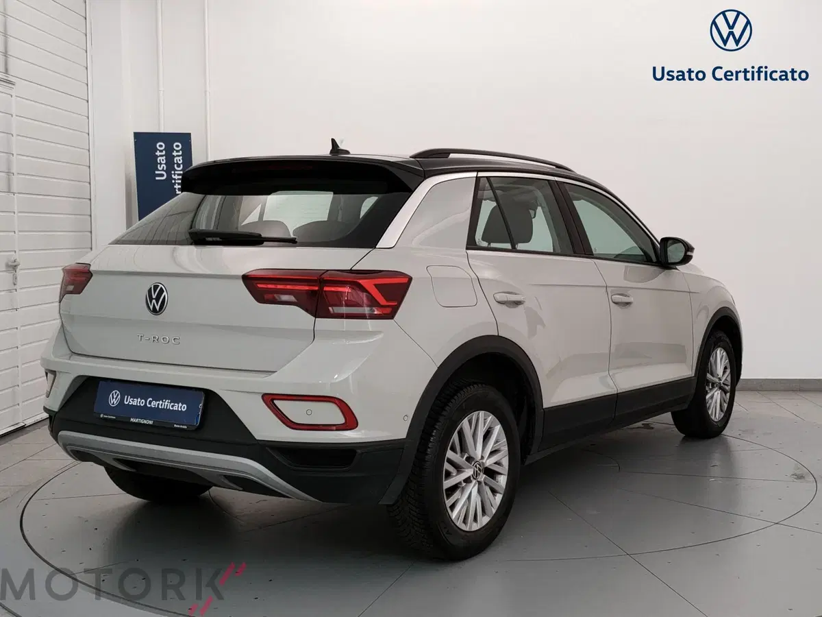 Volkswagen T-Roc usata a Varese (5)