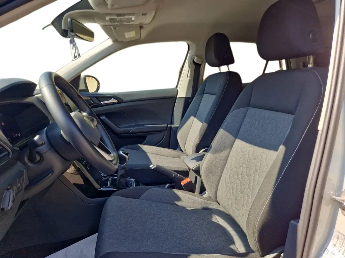 Volkswagen T-Cross usata a Siena (11)