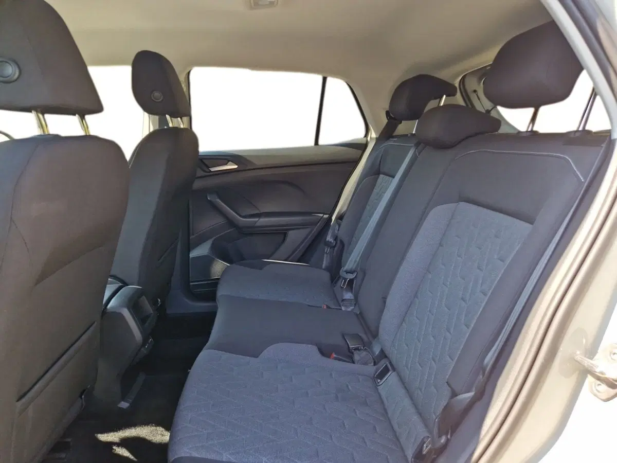Volkswagen T-Cross usata a Siena (12)