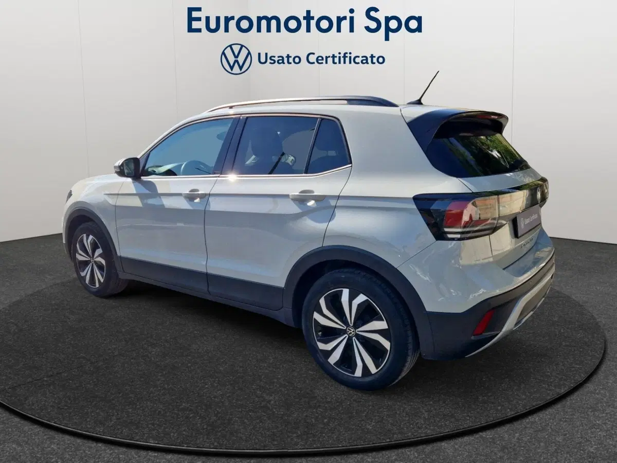 Volkswagen T-Cross usata a Siena (3)