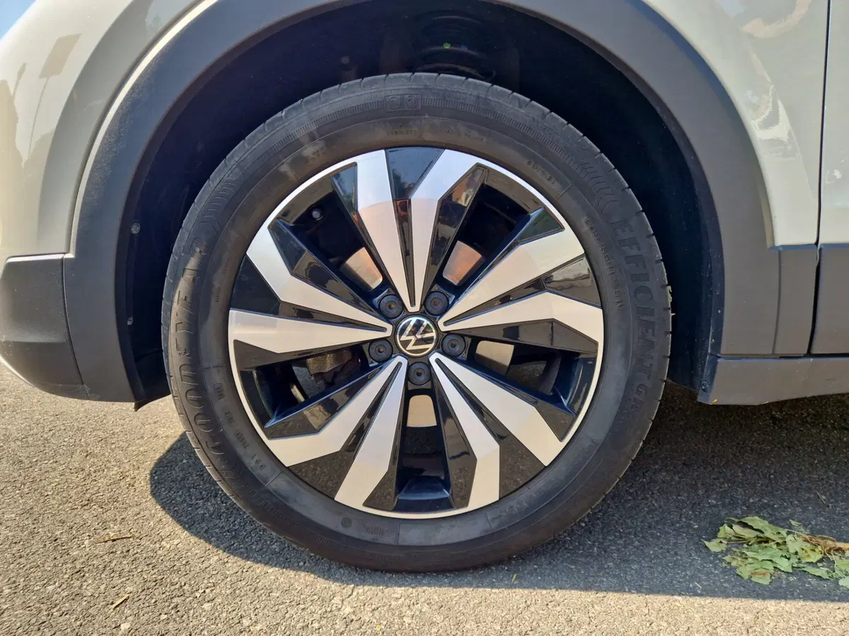 Volkswagen T-Cross usata a Siena (9)