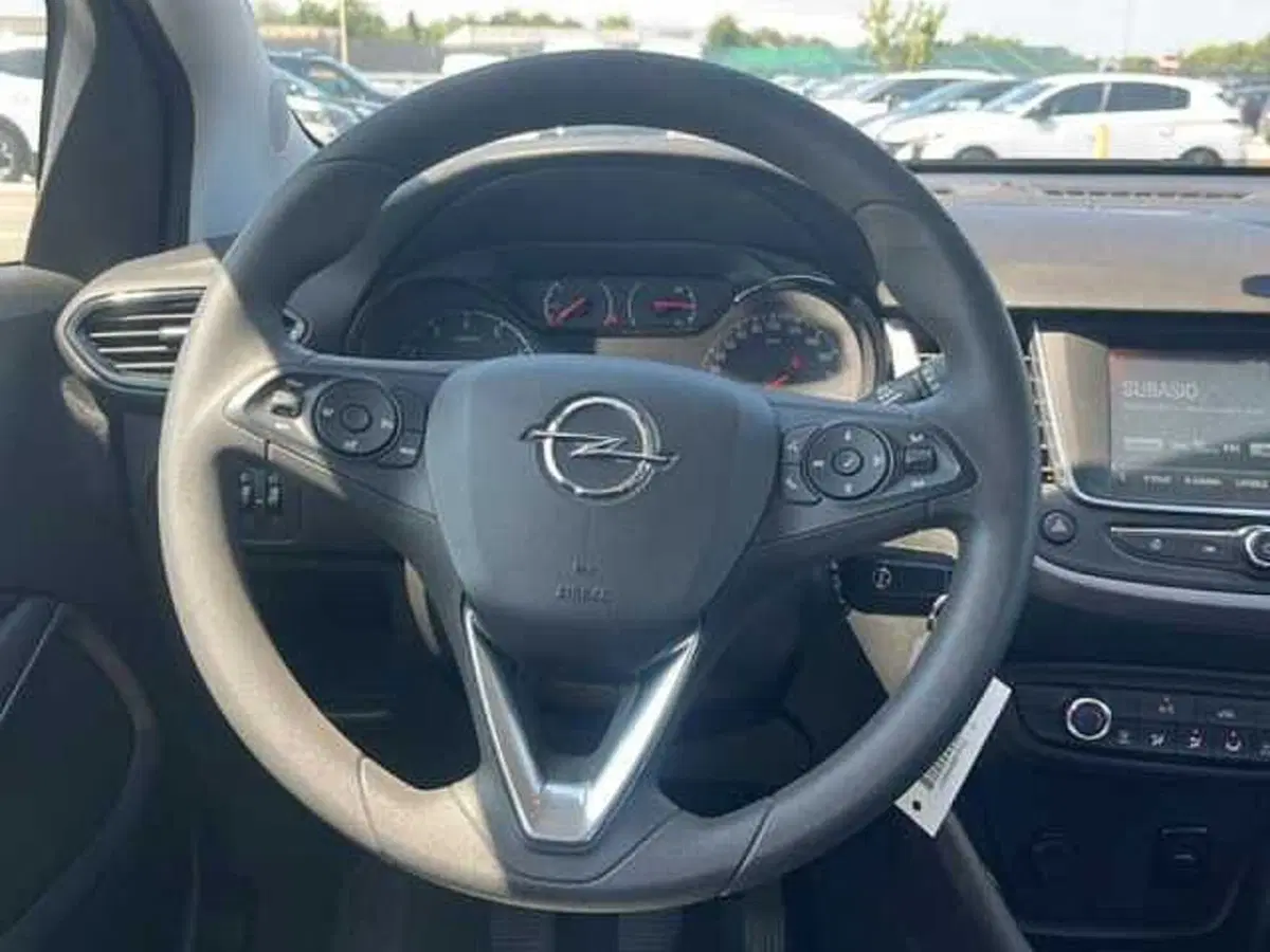 Opel Crossland X usata a Ravenna (11)