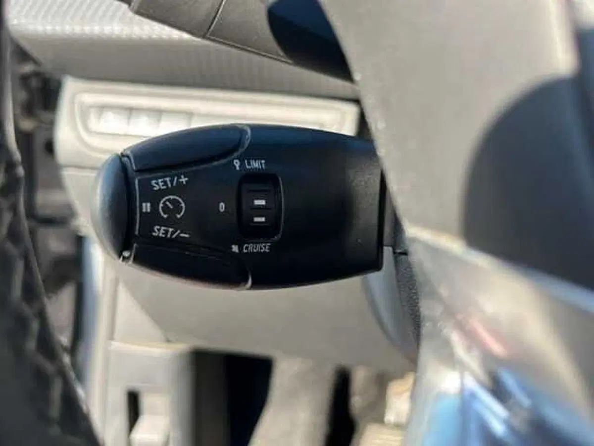 Peugeot 2008 usata a Ravenna (17)