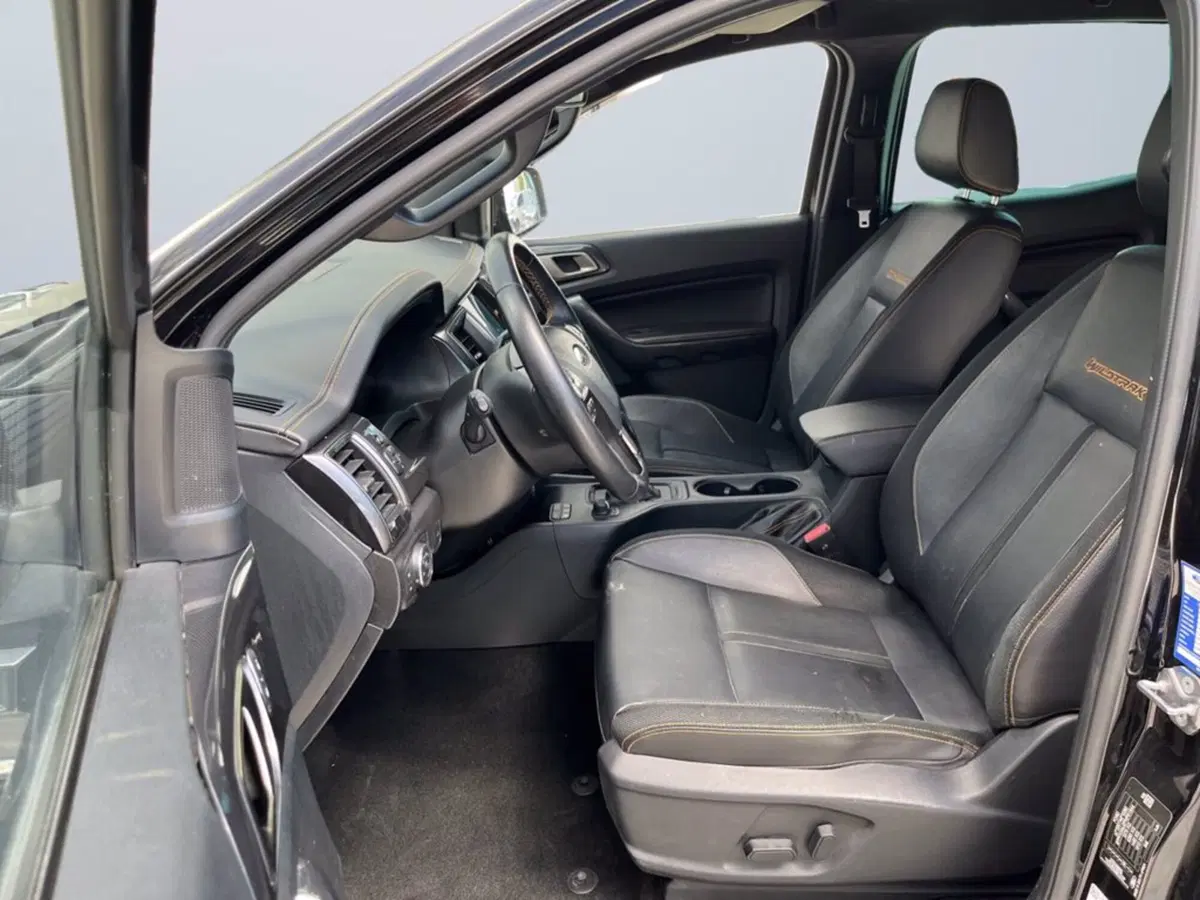 Ford Ranger Pick-up usata a Milano (10)
