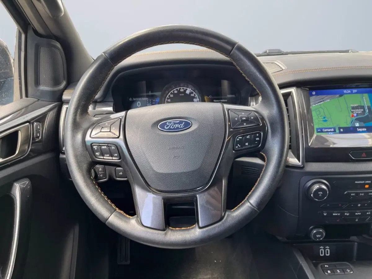 Ford Ranger Pick-up usata a Milano (13)