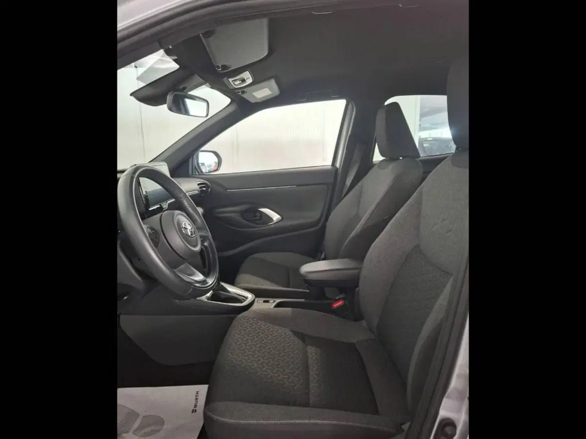 Toyota Yaris Cross usata a Torino (13)
