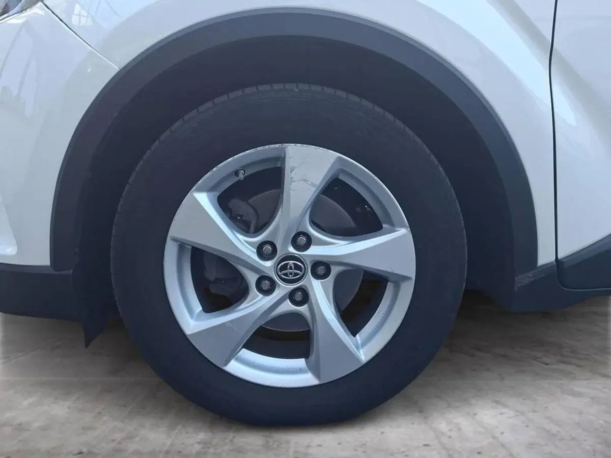 Toyota Toyota C-HR usata a Torino (6)