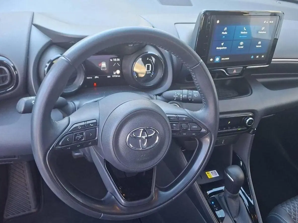 Toyota Yaris Cross usata a Torino (10)