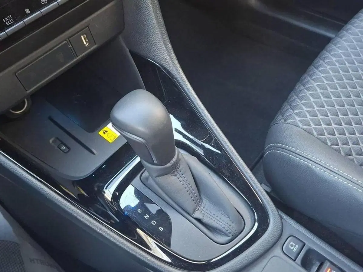 Toyota Yaris Cross usata a Torino (9)