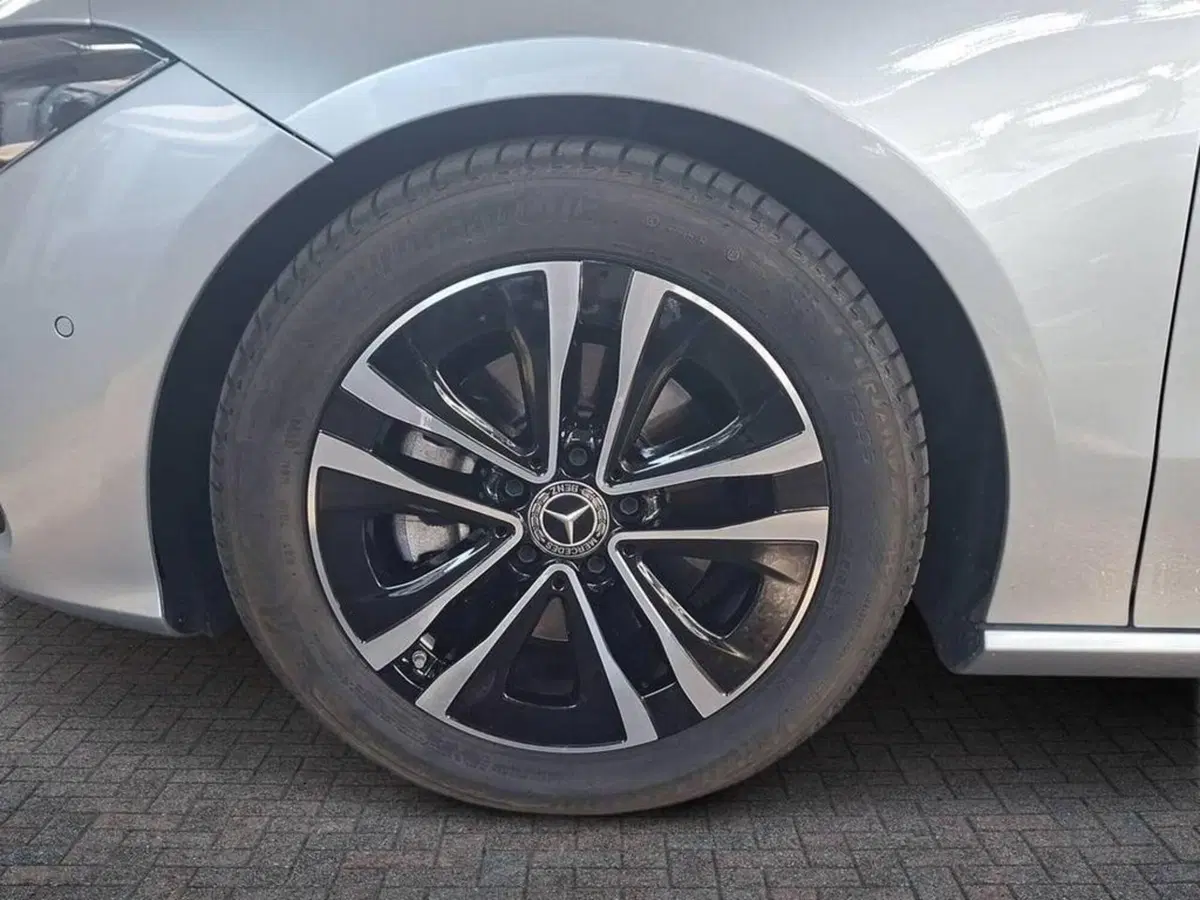 Mercedes-Benz CLA Shooting Brake usata a Torino (5)