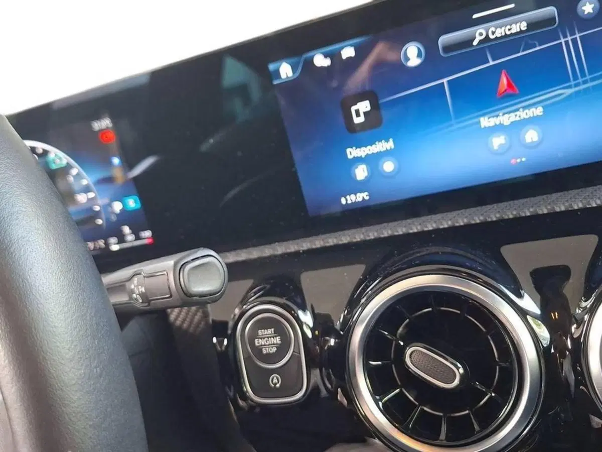 Mercedes-Benz CLA Shooting Brake usata a Torino (8)