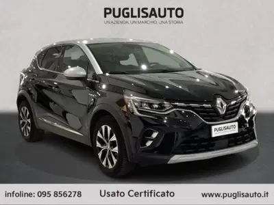 Renault Captur TCe 90 CV Techno del 2023 usata a Belpasso