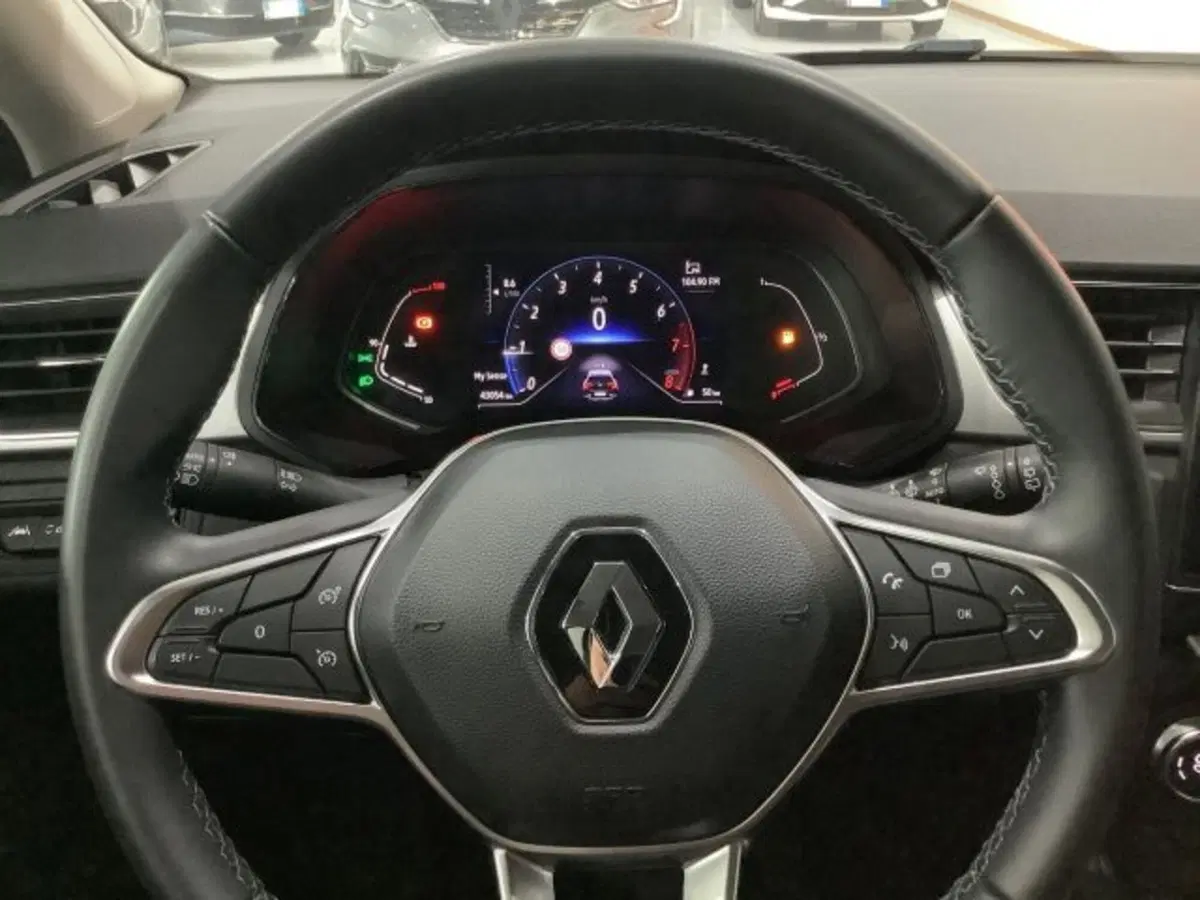 Renault Captur usata a Catania (18)
