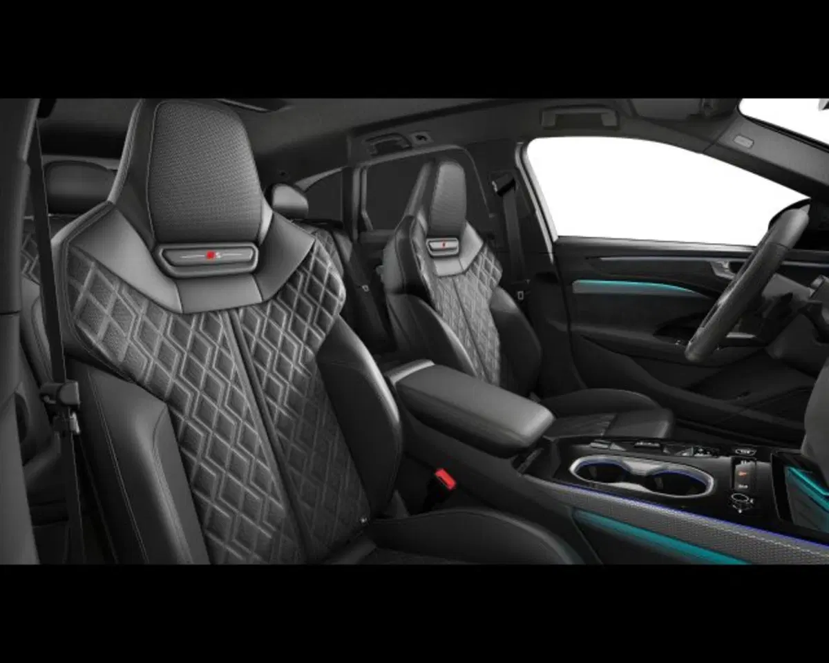 Audi A6 Avant nuova a Treviso (7)