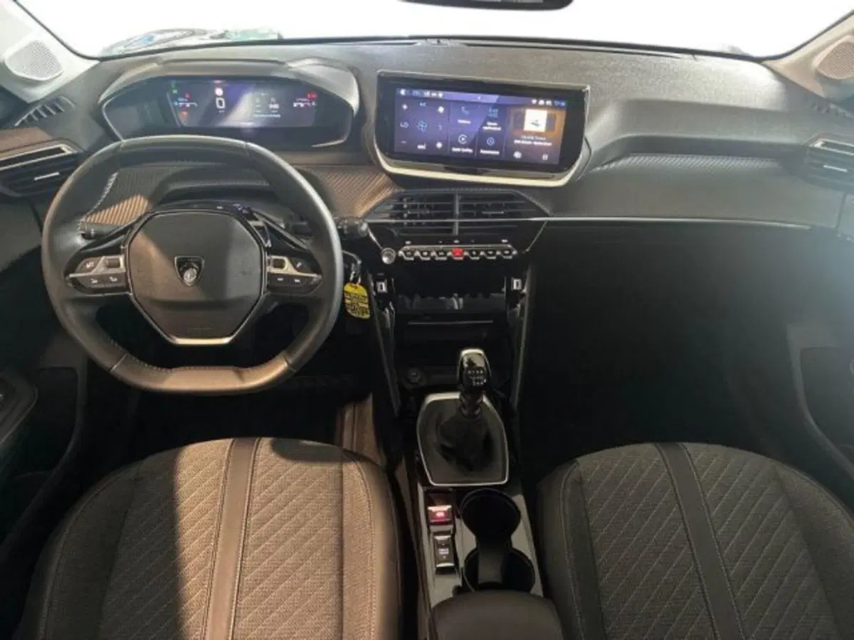 Peugeot 208 usata a Ancona (11)
