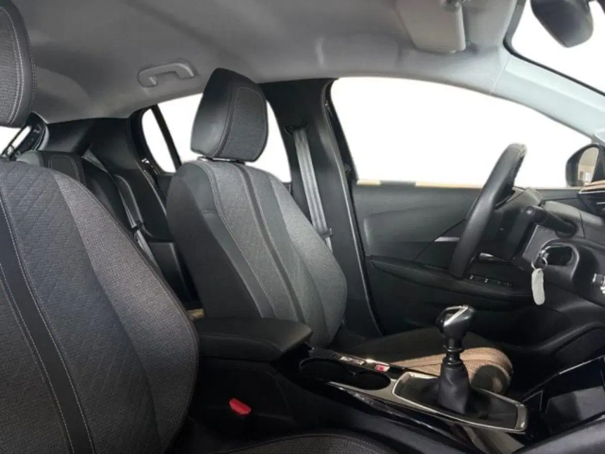 Peugeot 208 usata a Ancona (16)