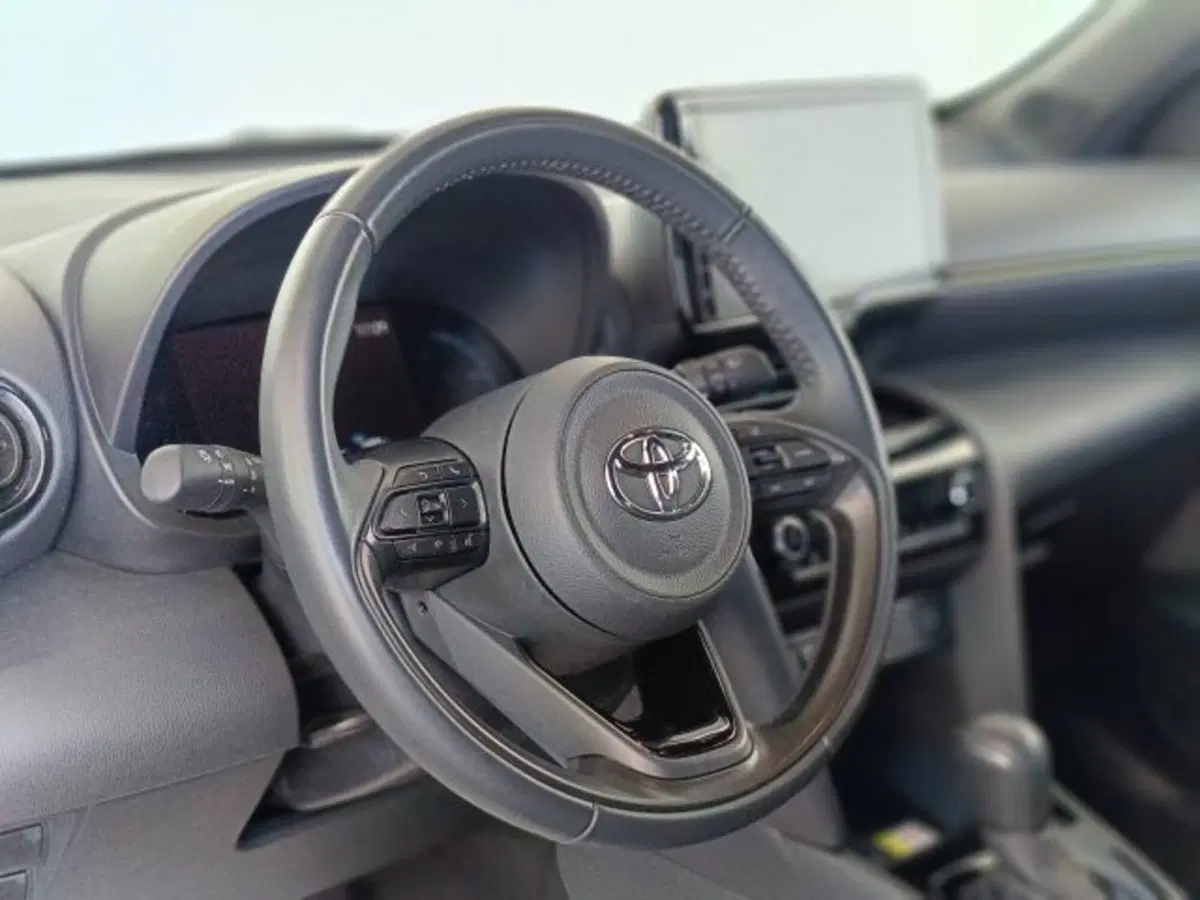 Toyota Yaris Cross usata a Teramo (17)