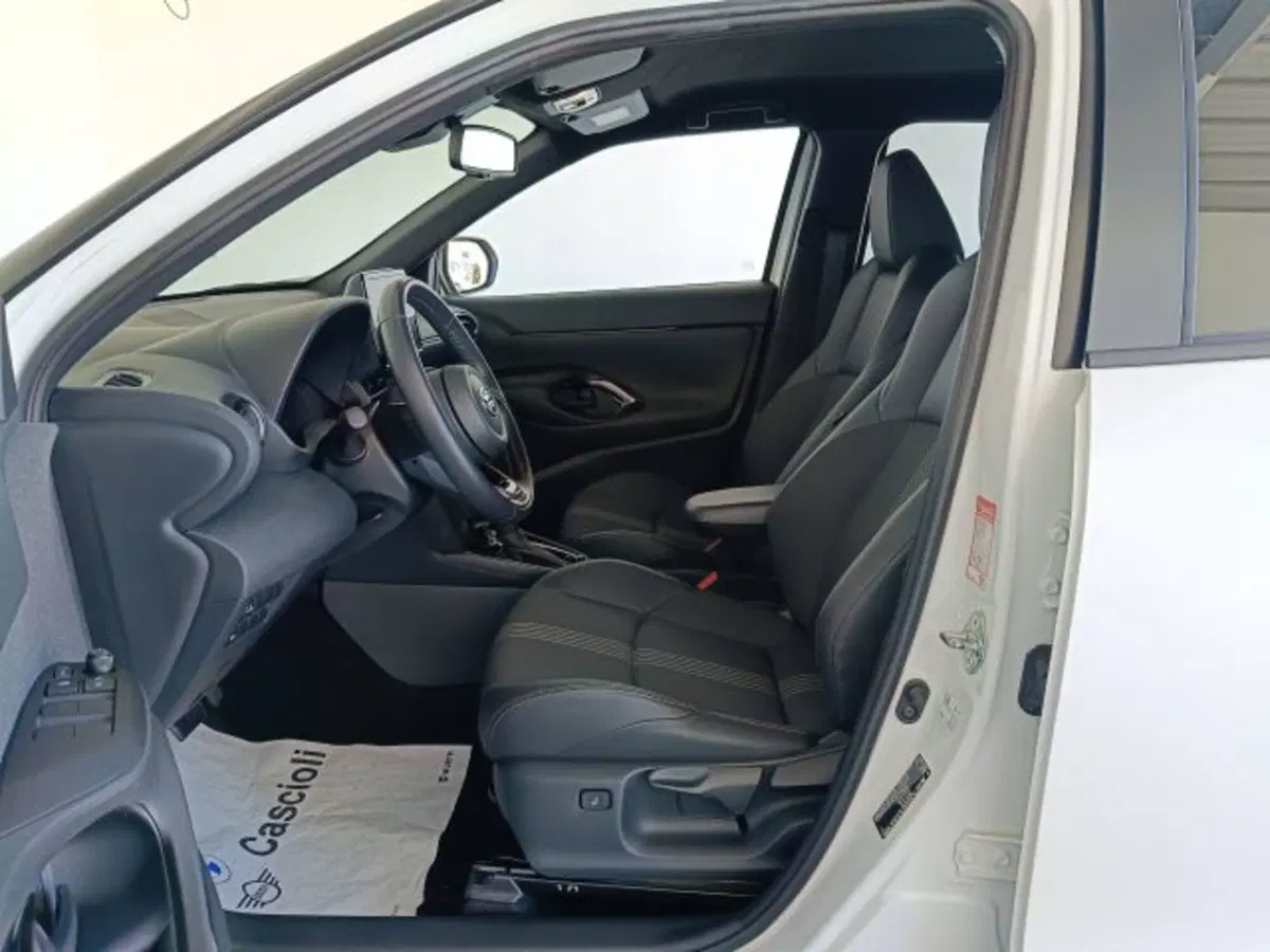 Toyota Yaris Cross usata a Teramo (8)