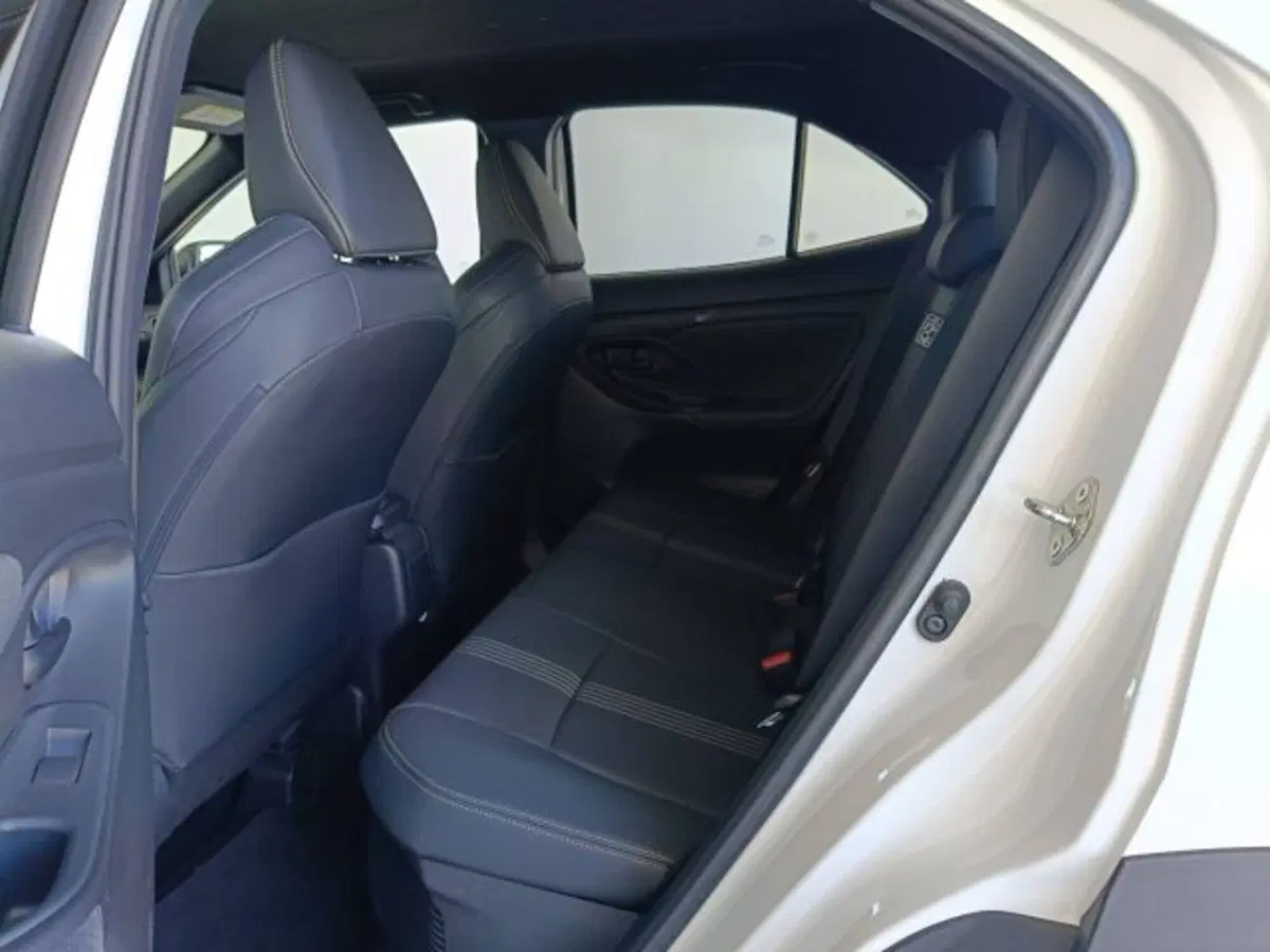 Toyota Yaris Cross usata a Teramo (9)