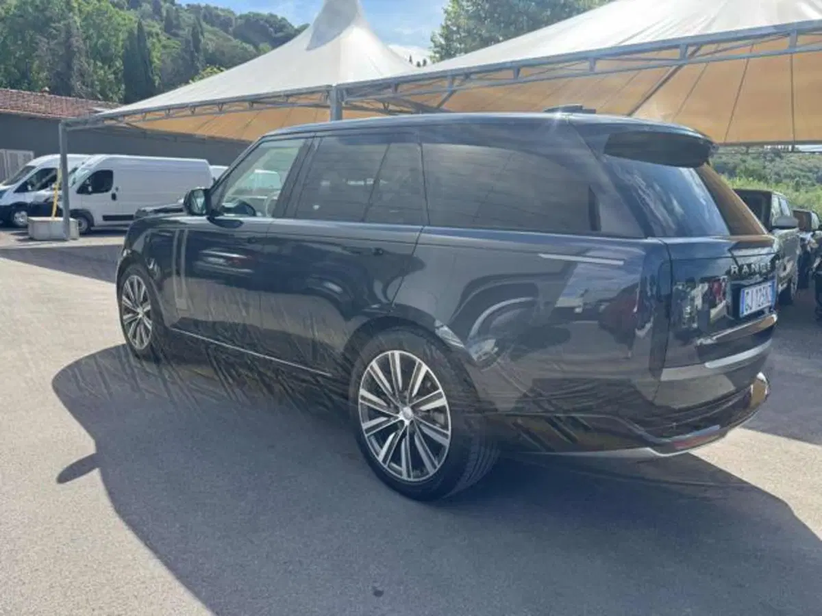 Land Rover Range Rover usata a Lucca (3)
