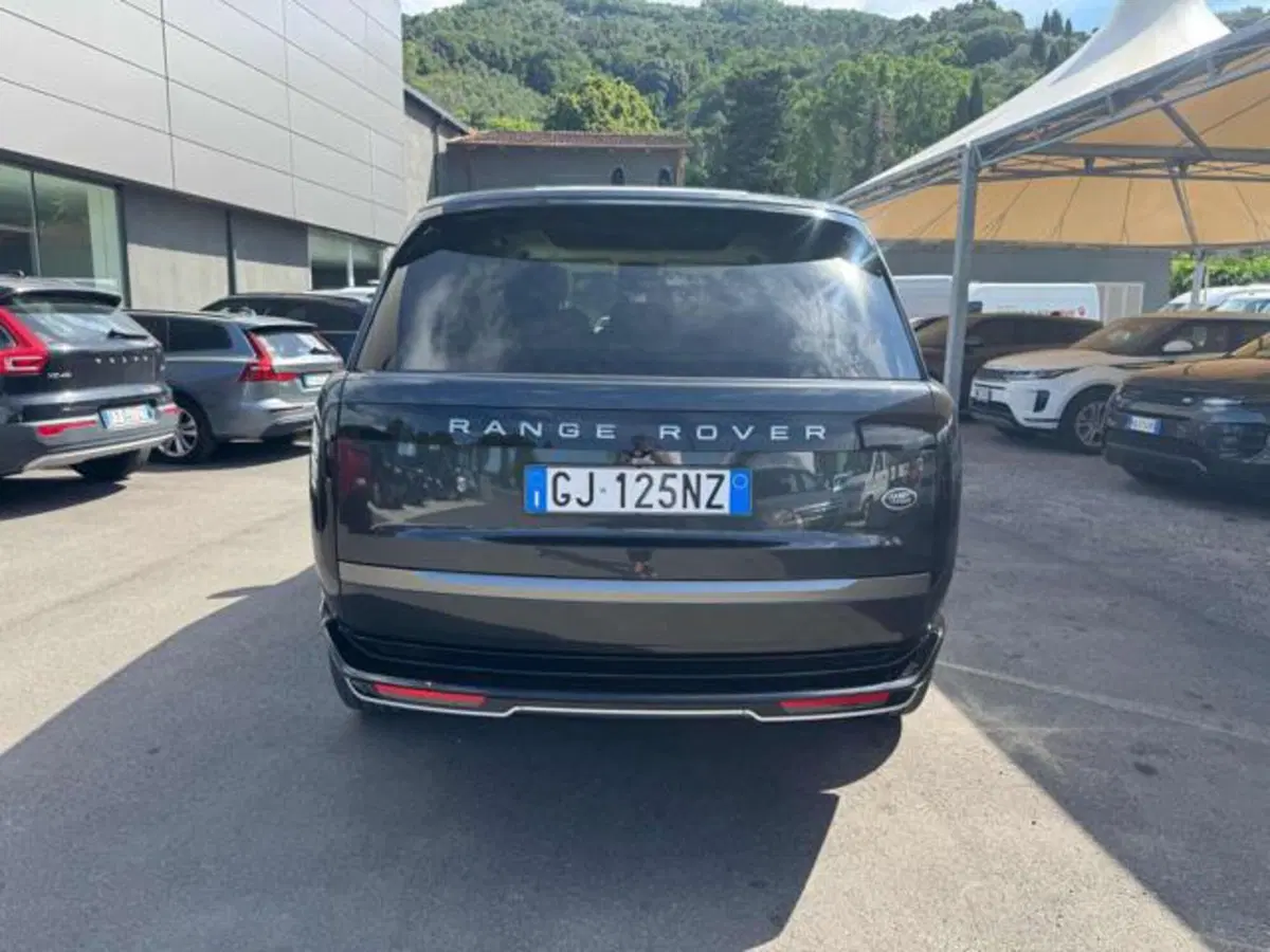 Land Rover Range Rover usata a Lucca (6)