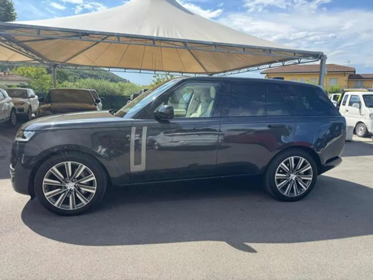 Land Rover Range Rover usata a Lucca (7)