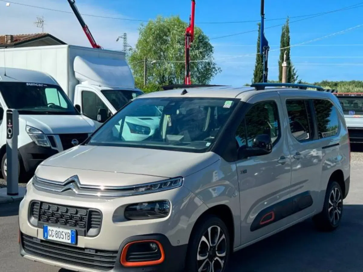 Citroen Berlingo usata a Lucca (3)