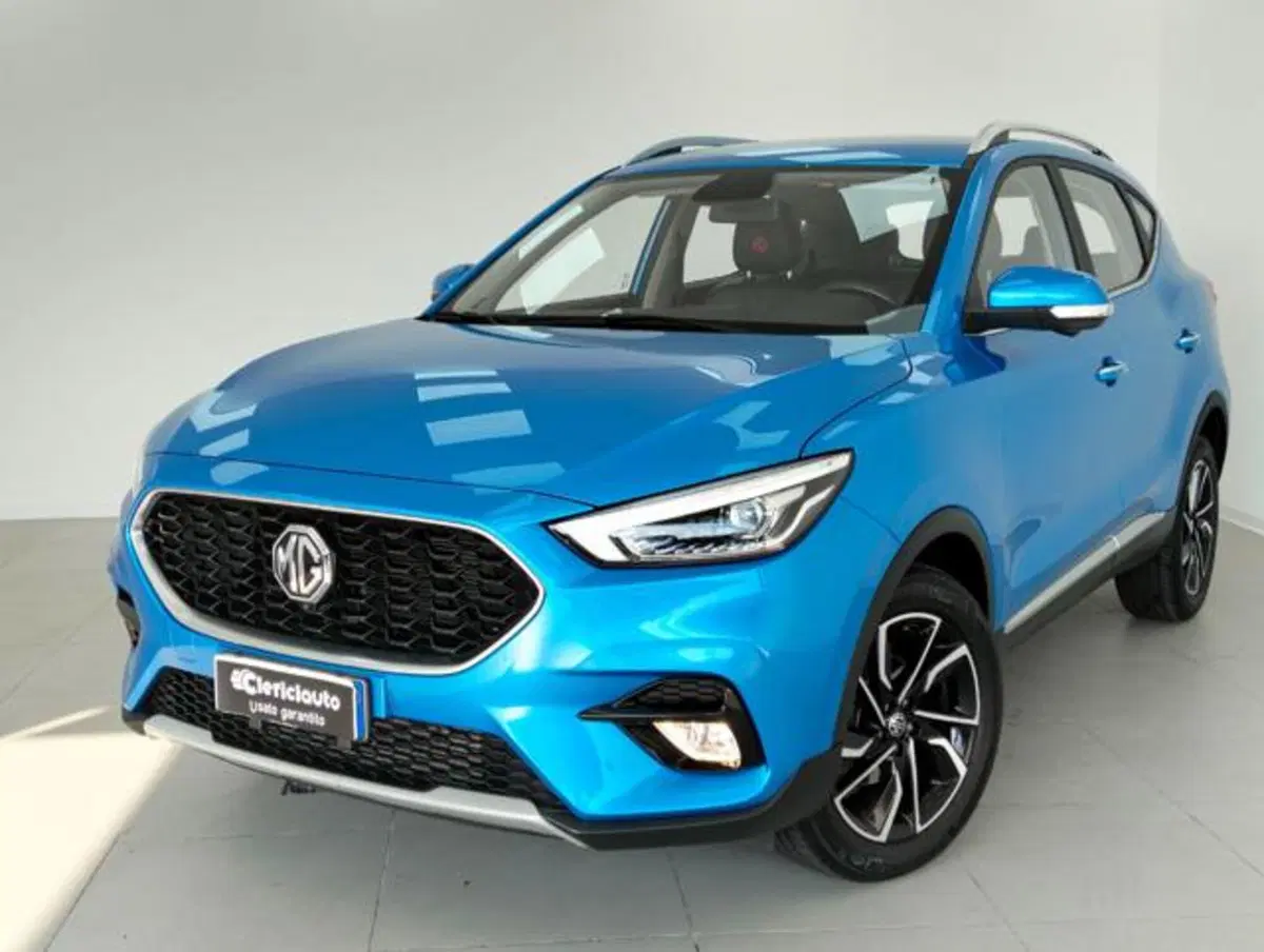 Mg ZS (2021-->) usata a Como