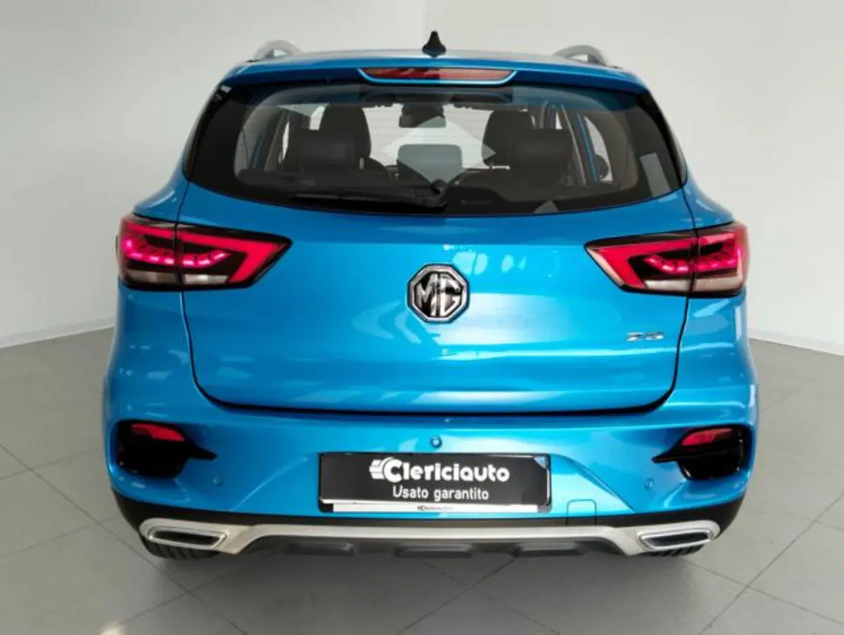 Mg ZS (2021-->) usata a Como (7)