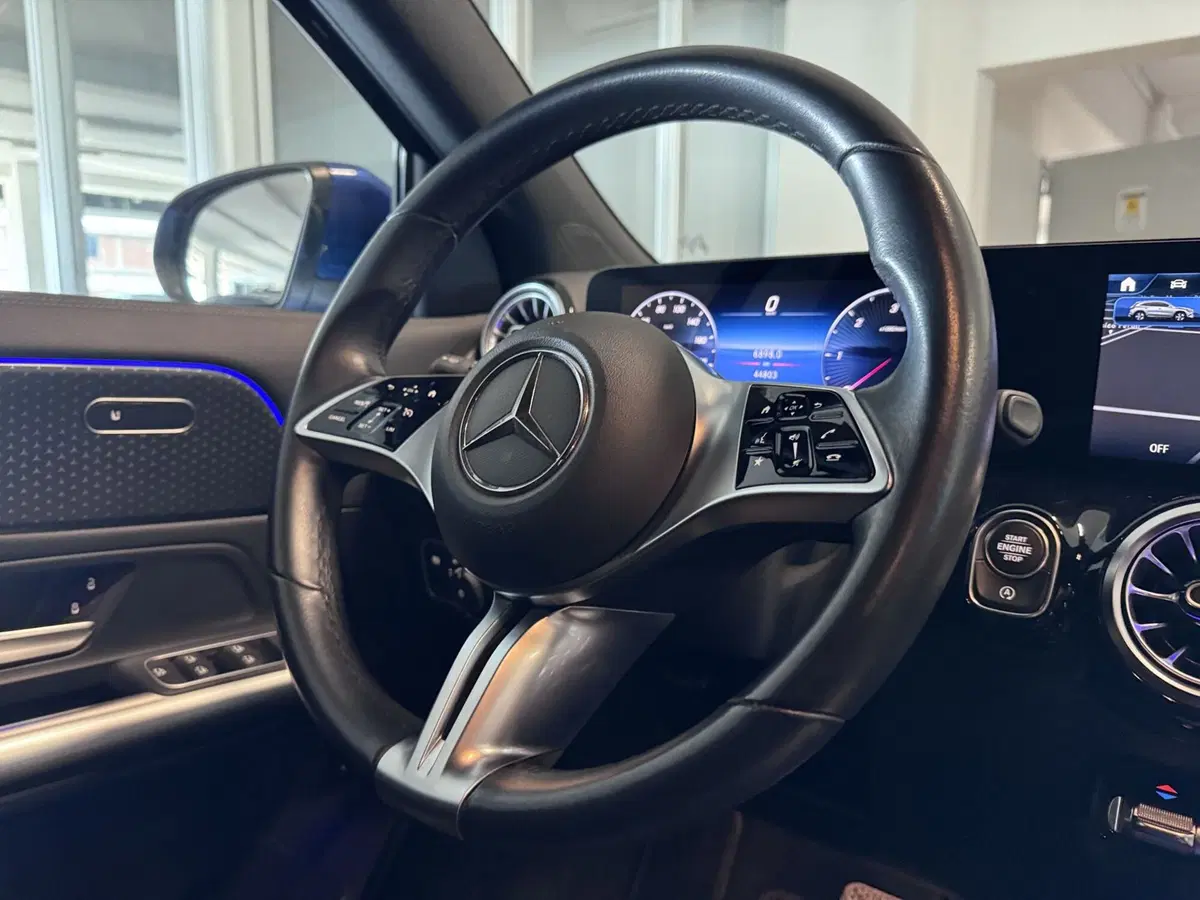 Mercedes-Benz GLA SUV usata a Messina (14)