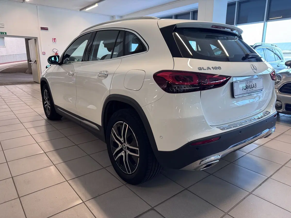 Mercedes-Benz GLA SUV usata a Messina (4)