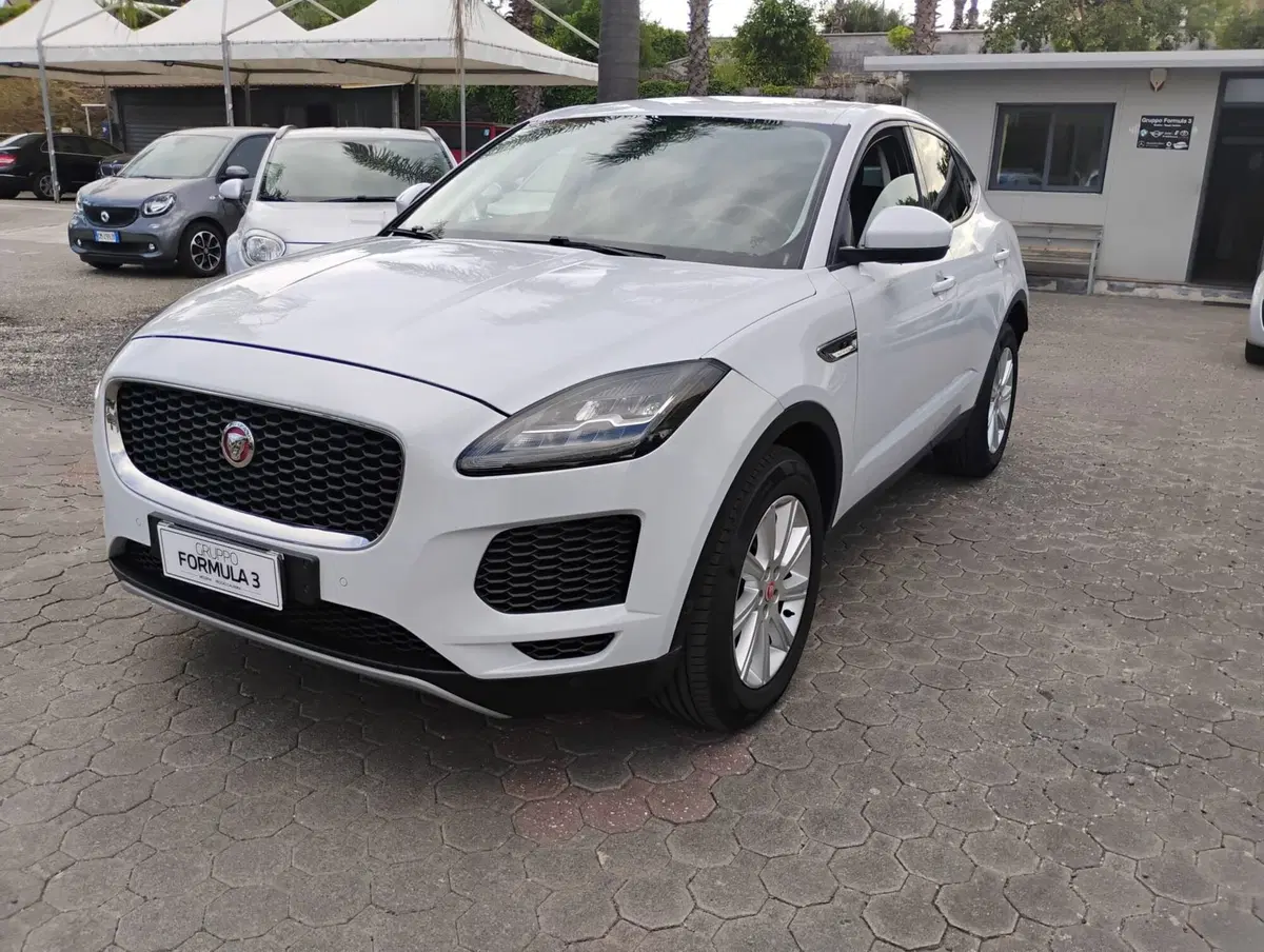 Jaguar E-Pace usata a Messina