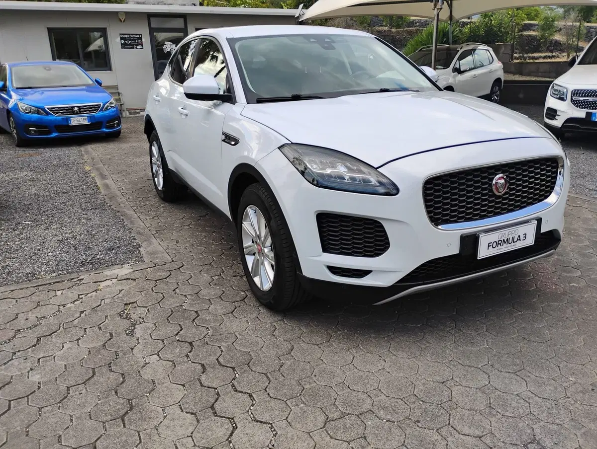 Jaguar E-Pace usata a Messina (2)