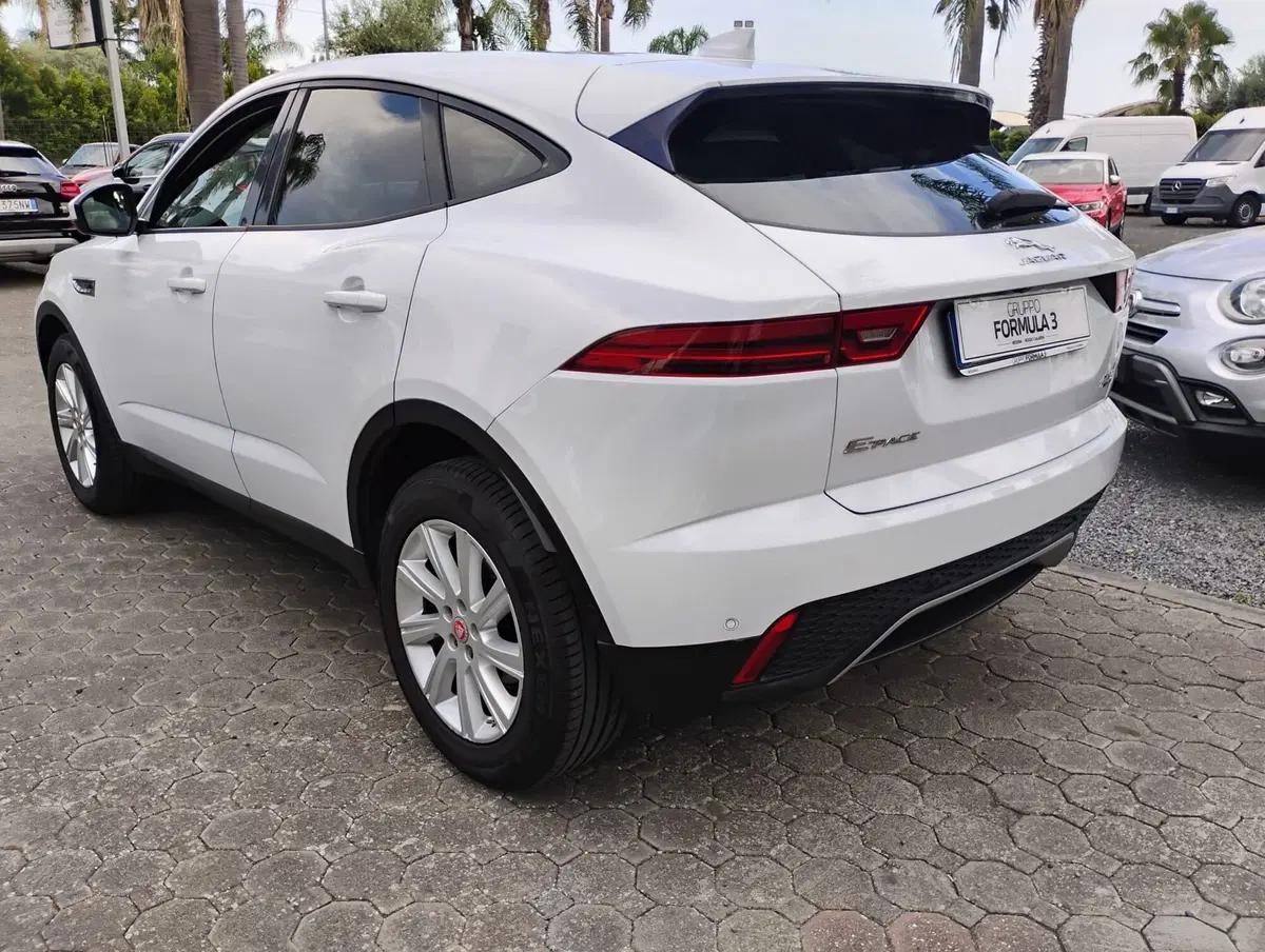Jaguar E-Pace usata a Messina (4)