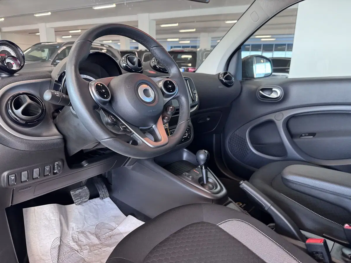 smart Fortwo usata a Messina (7)