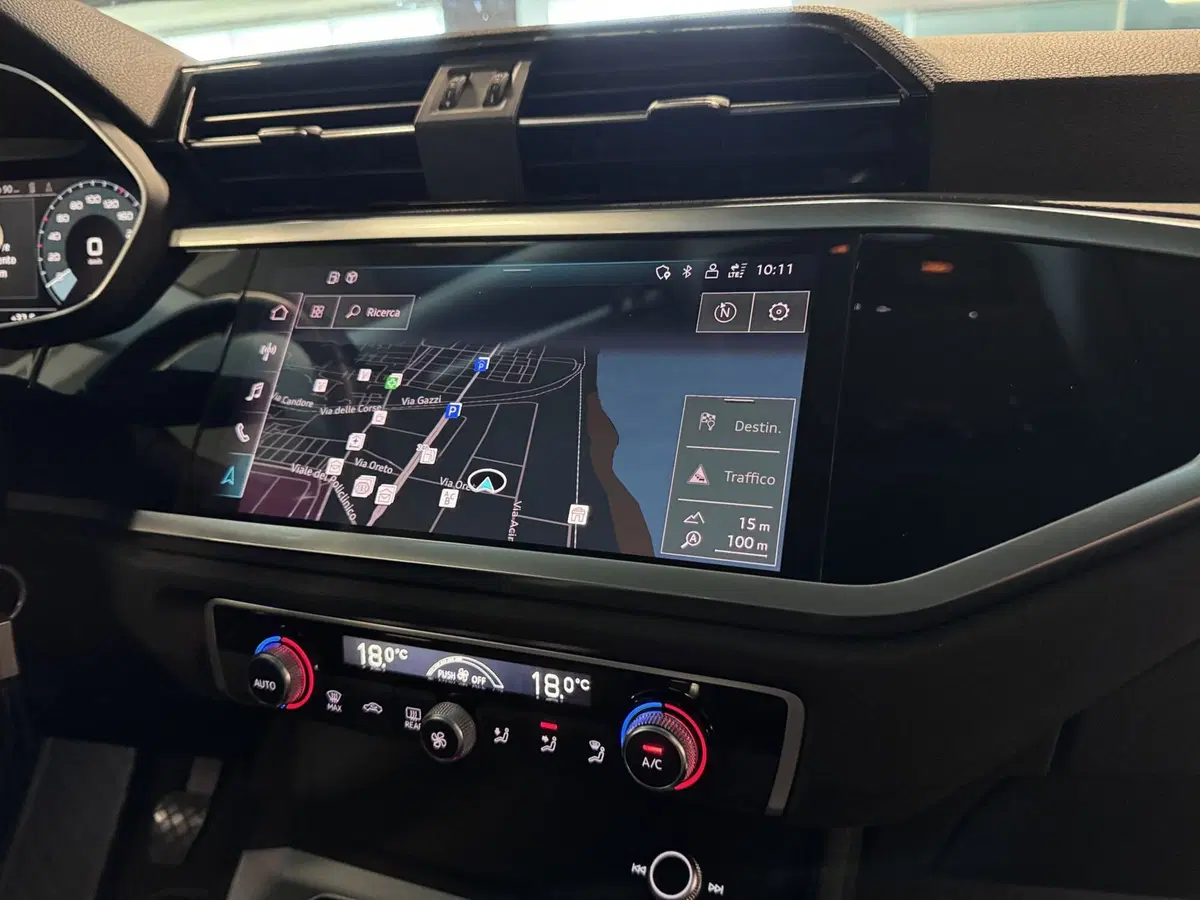 Audi Q3 Sportback usata a Messina (12)