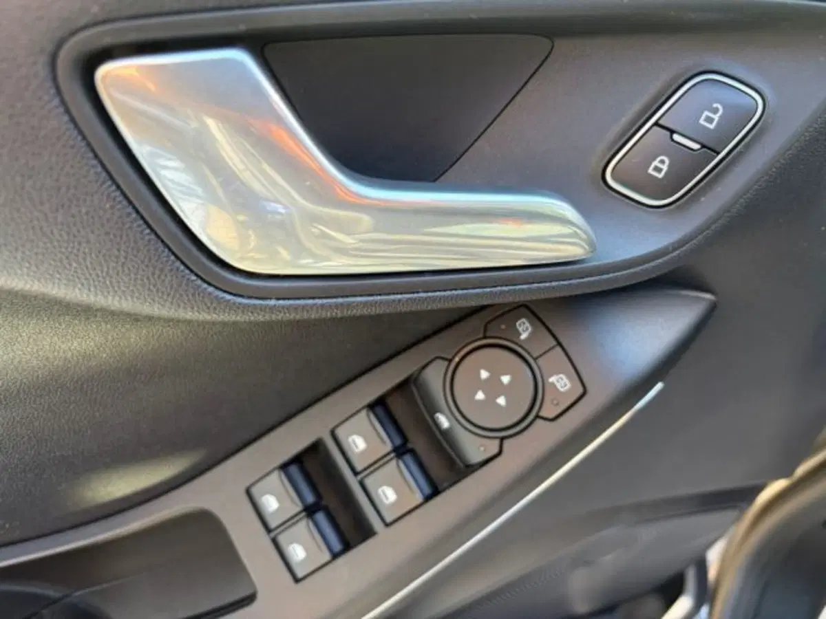 Ford Fiesta usata a Lodi (12)