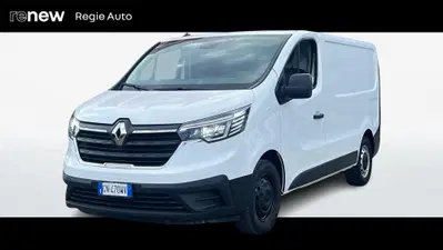 Renault Trafic Furgone van T27 2.0 blue dci 150cv L1H1 eag9 del 2023 usata a Viterbo