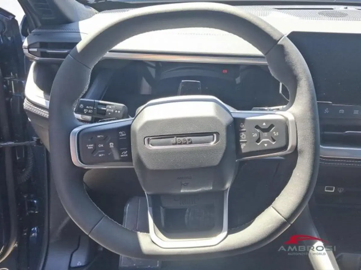 Jeep Compass nuova a Perugia (13)