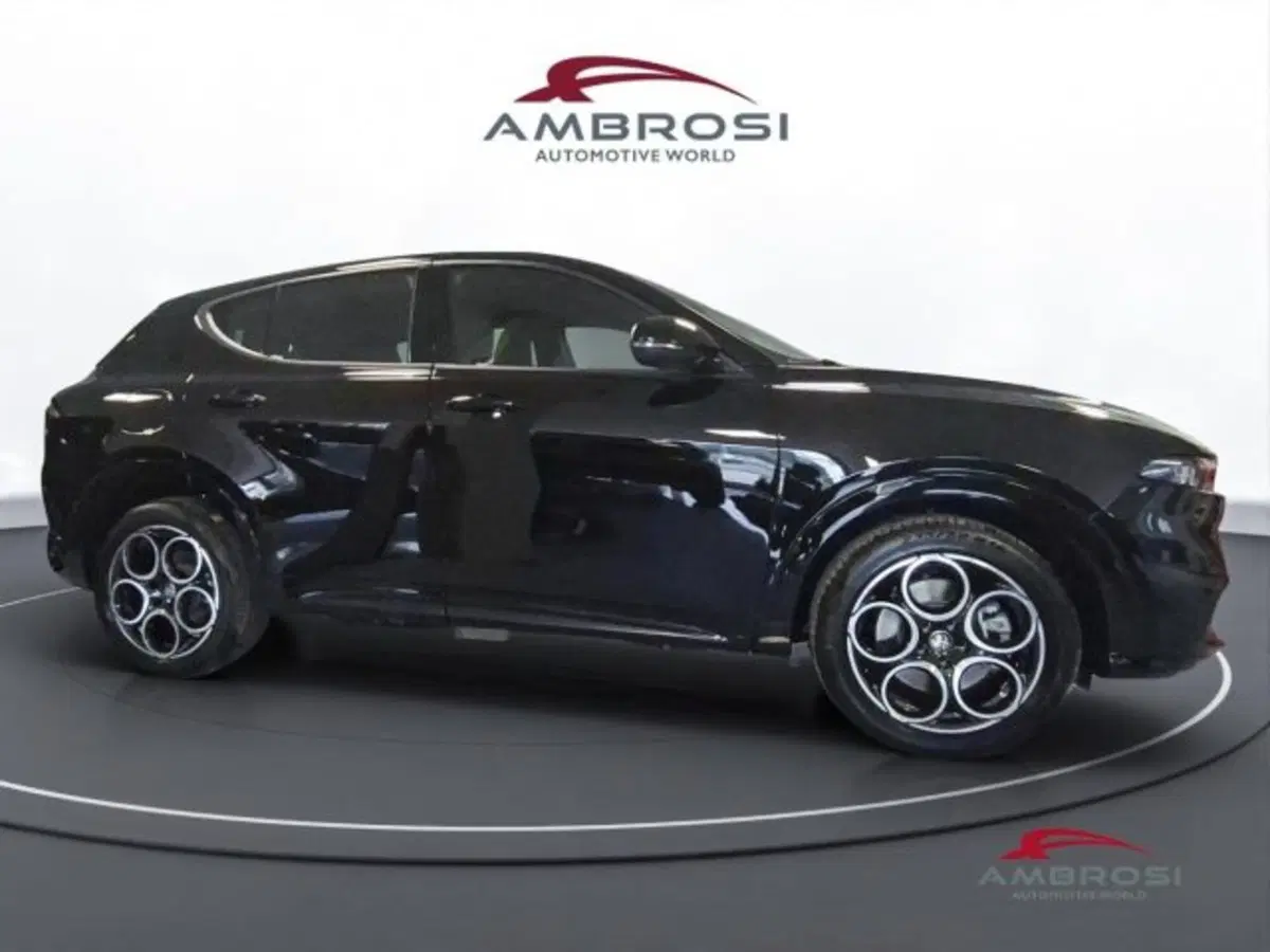 Alfa Romeo Tonale nuova a Perugia (3)