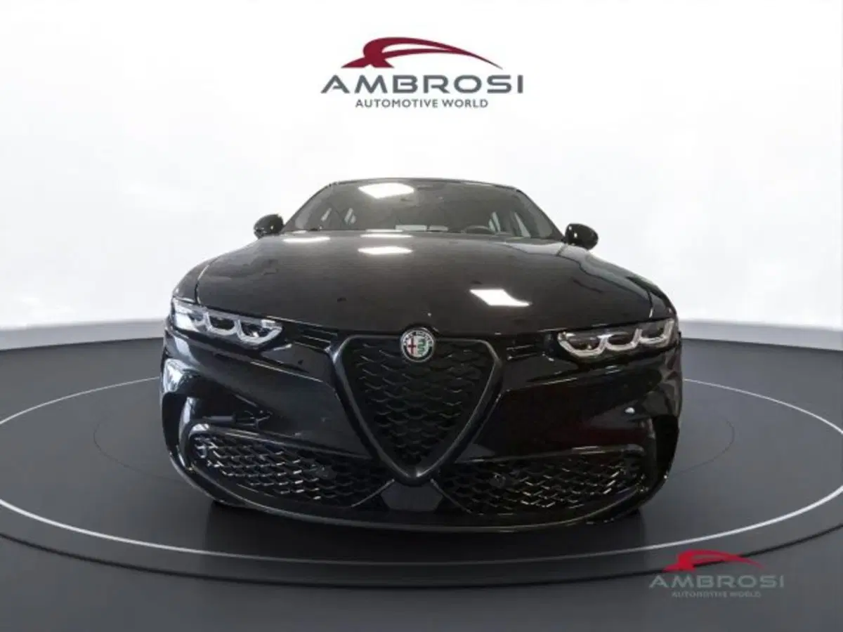 Alfa Romeo Tonale nuova a Perugia (5)