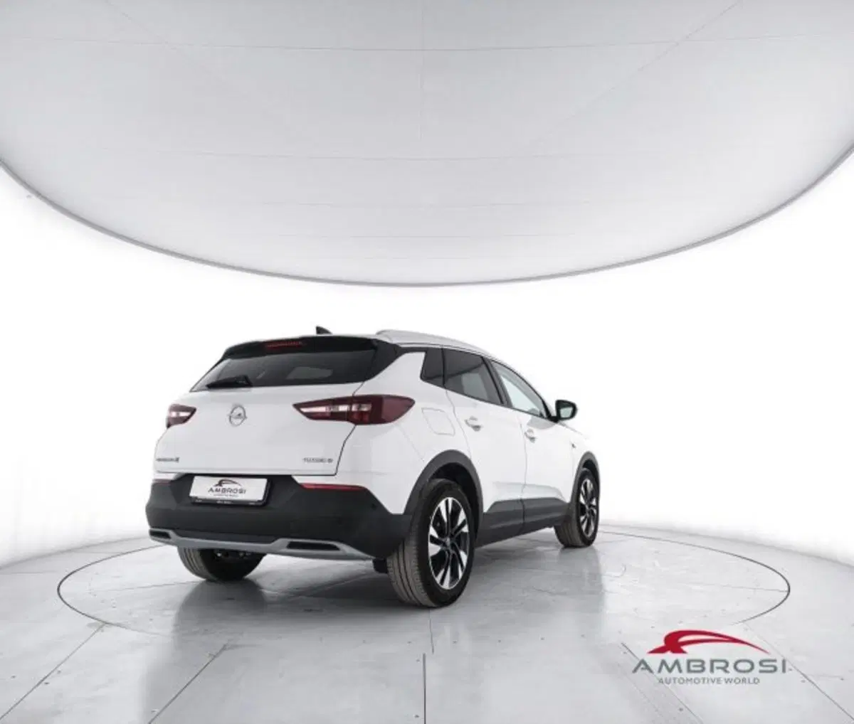 Opel Grandland X usata a Perugia (3)