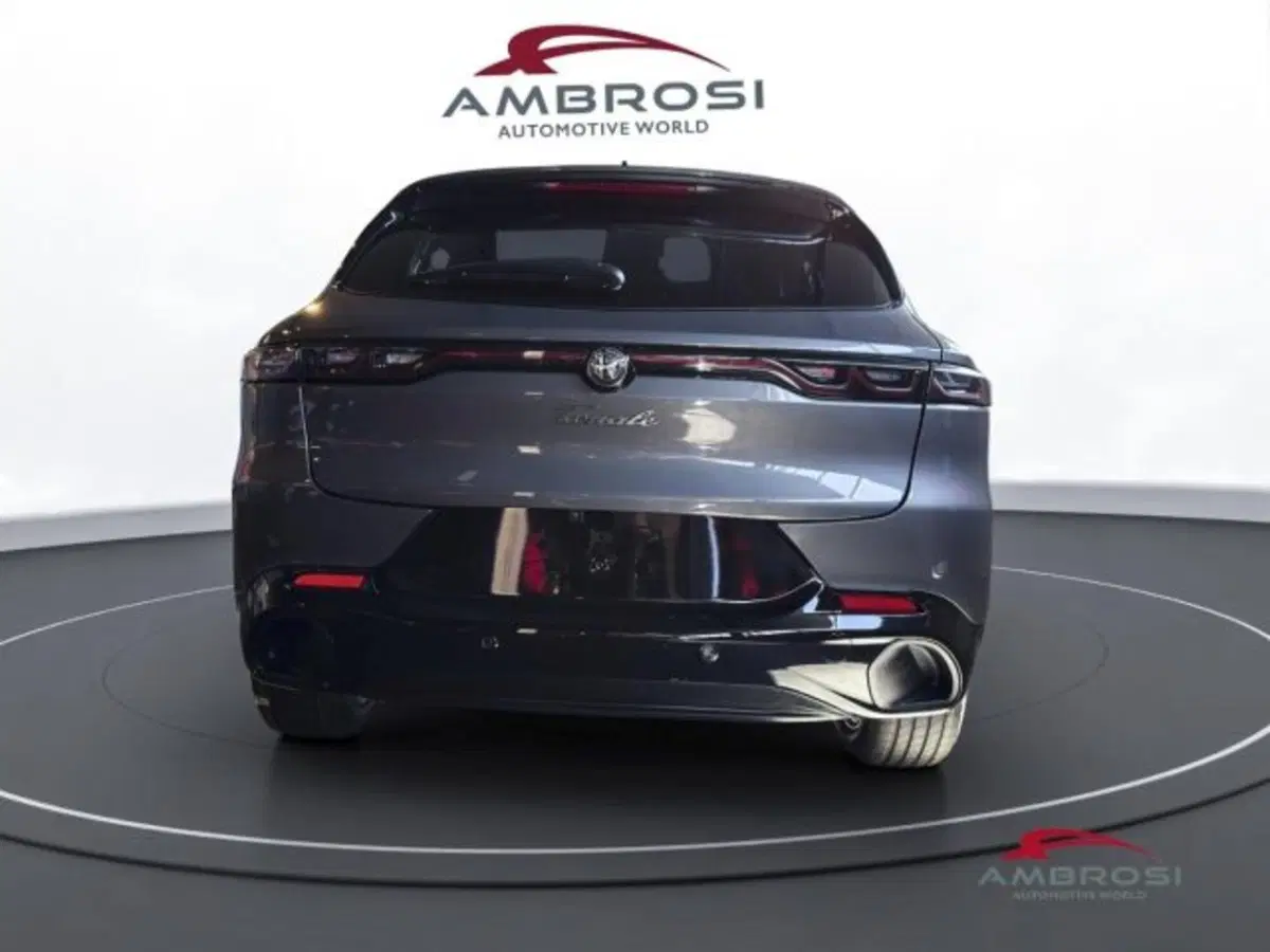 Alfa Romeo Tonale nuova a Perugia (7)