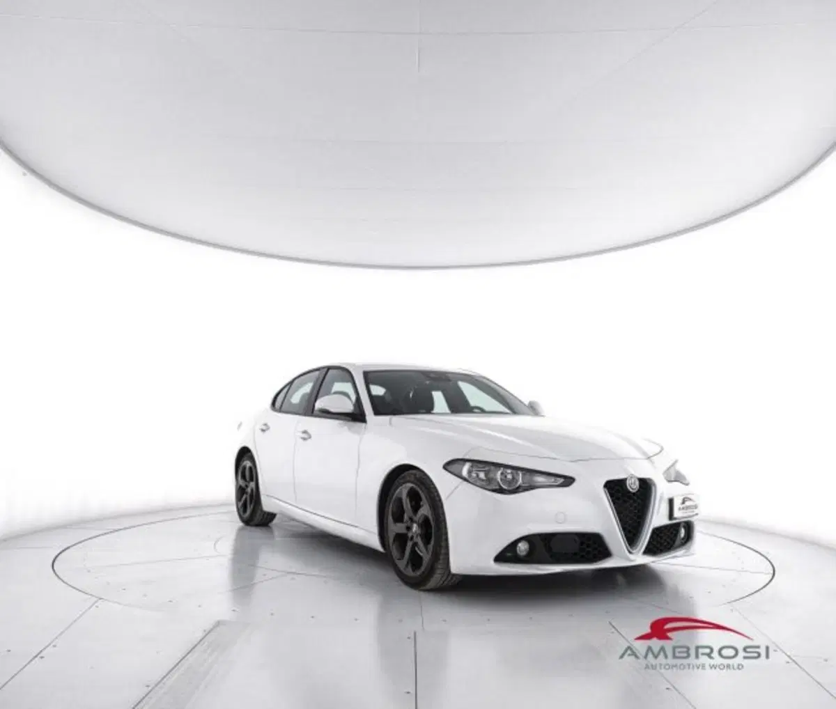 Alfa Romeo Giulia usata a Perugia (2)