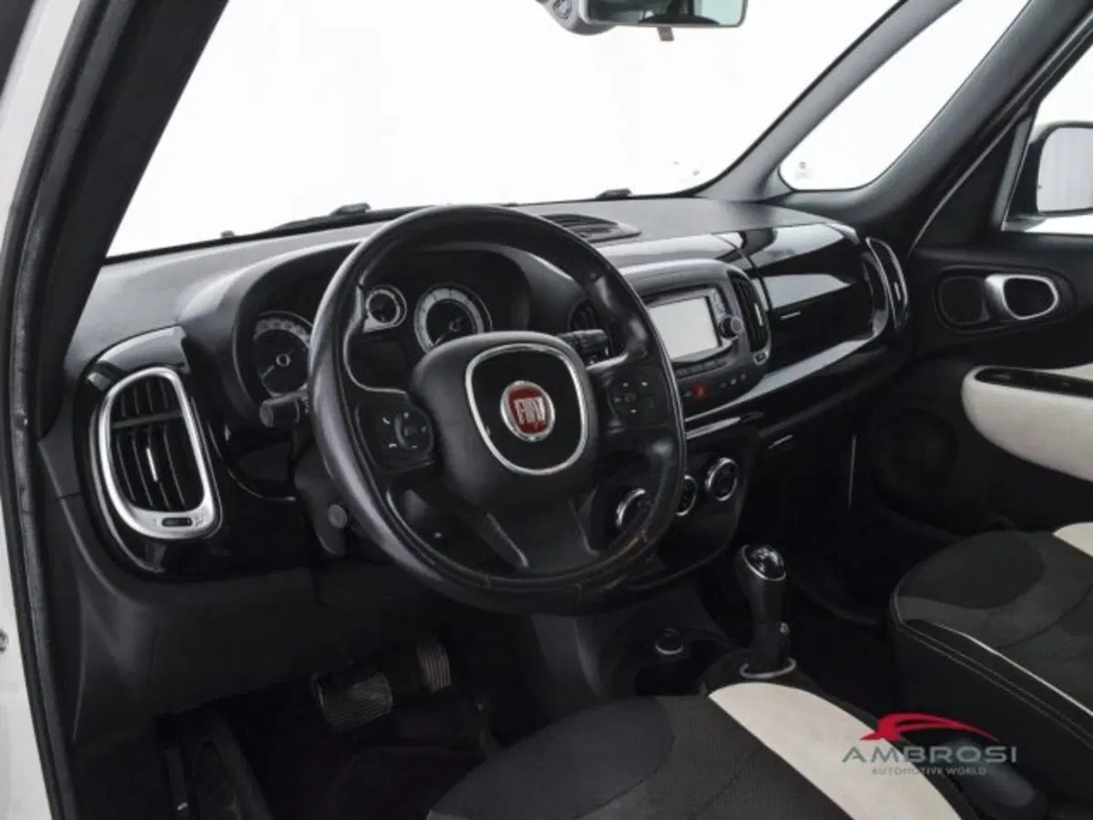 Fiat 500L usata a Perugia (8)