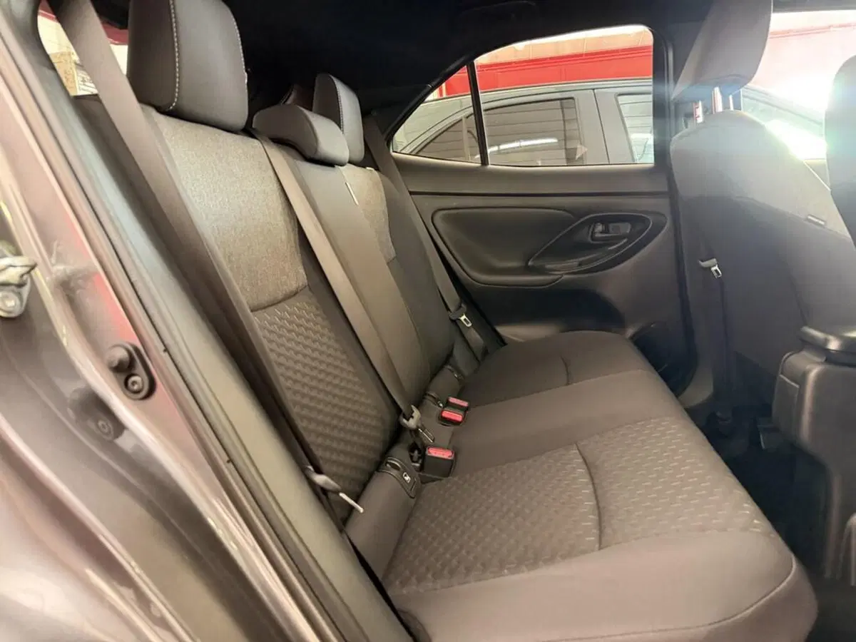 Toyota Yaris Cross nuova a Monza e Brianza (10)