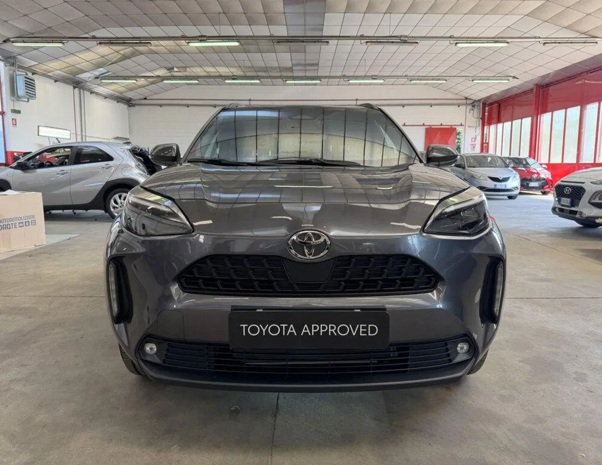 Toyota Yaris Cross nuova a Monza e Brianza (2)