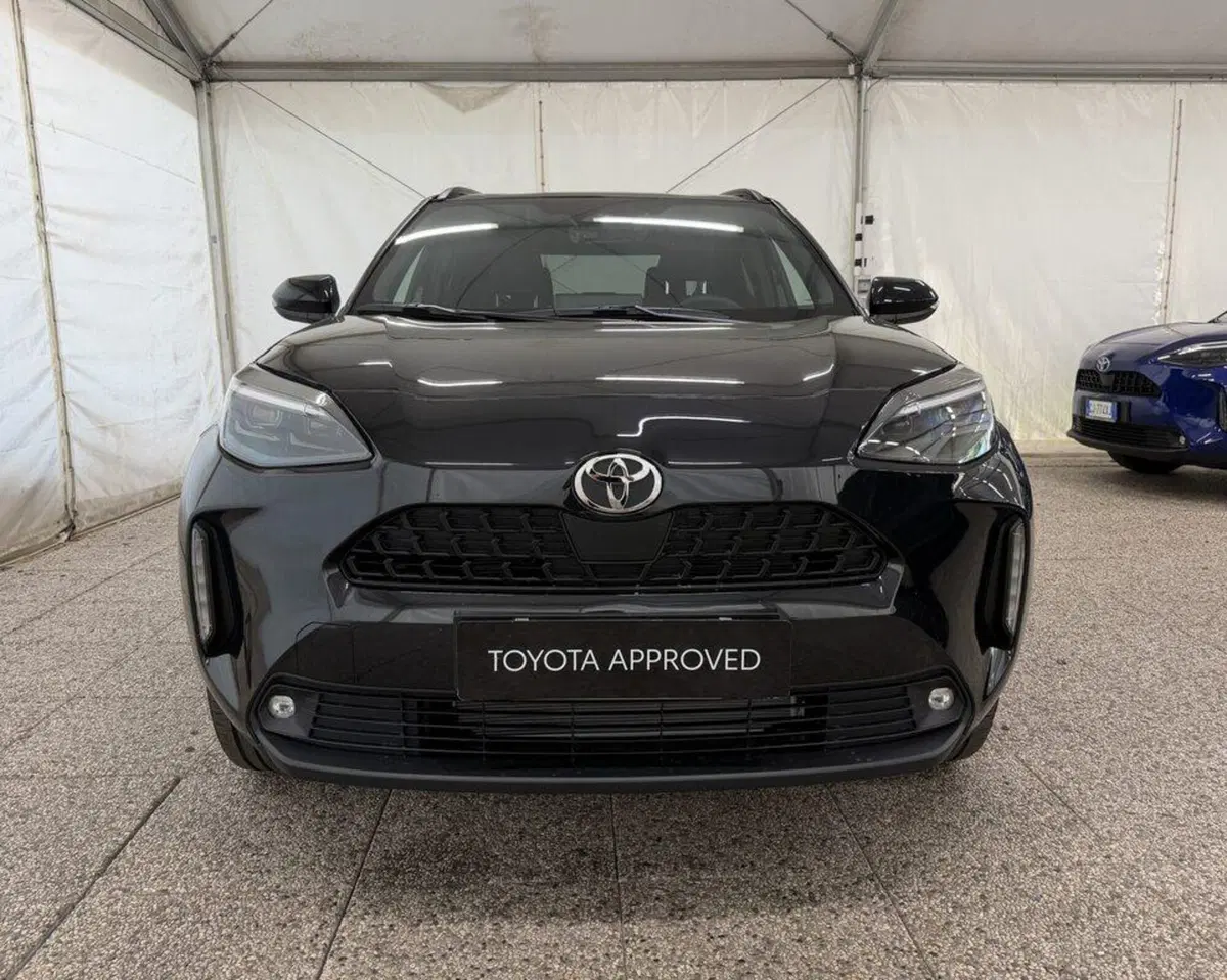Toyota Yaris Cross nuova a Monza e Brianza (2)