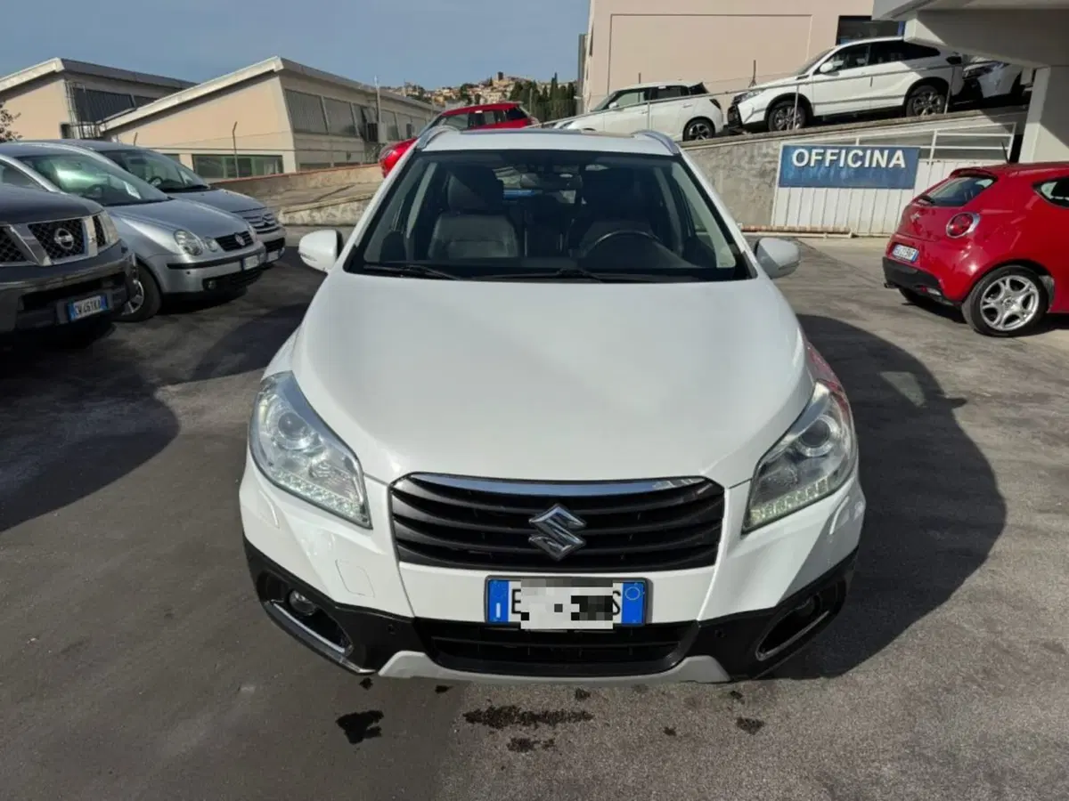 Suzuki S-Cross usata a Macerata